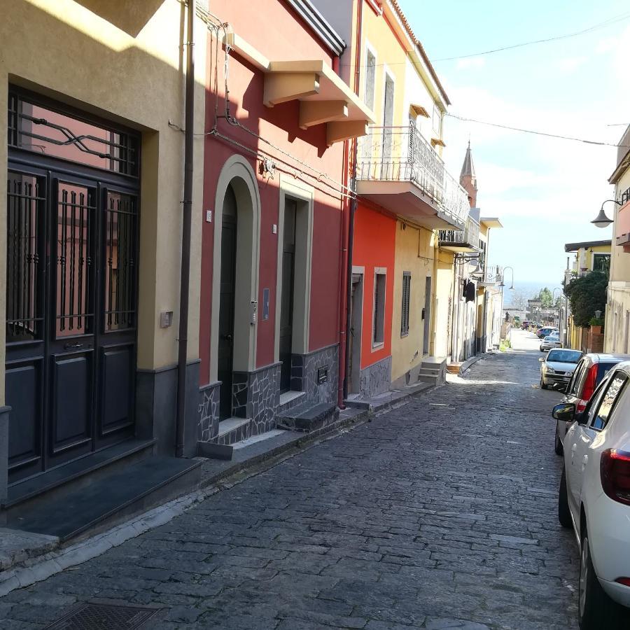 Casa Dei Nodi Pozzillo Nocleg ze śniadaniem